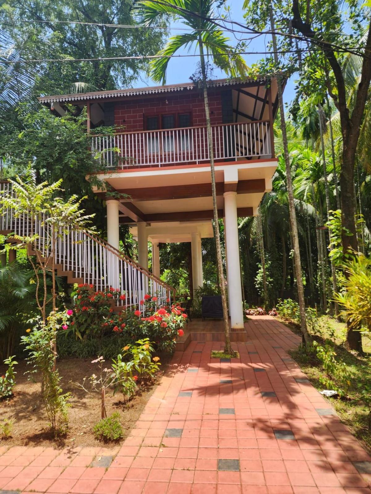 Serenity Villa And Treehouse Palakkad Eksteriør bilde